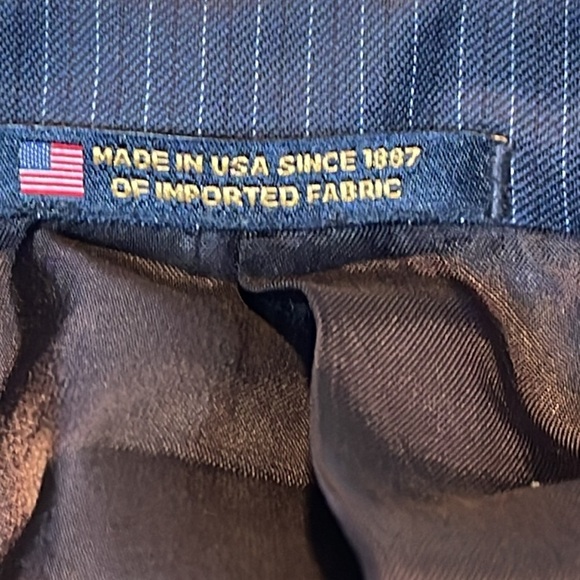 Hart Schaffner Marx
New York Modern Fit Flat Front Striped Pattern blazer - Picture 5 of 16